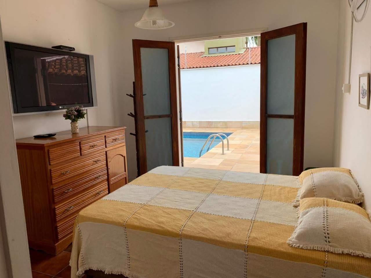 4 Suites, Ar Cond Tv, Internet, Piscina,150 Mts Praia! Aceitamos Pet! Guarujá Exterior foto